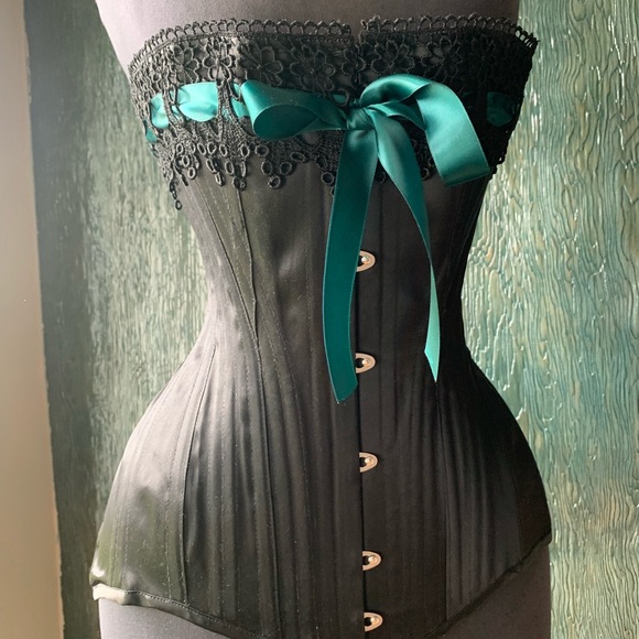 Sample sale ready to ship S- Curve Edwardian steel boned corset waist to 30 “ - Picture 6 of 7